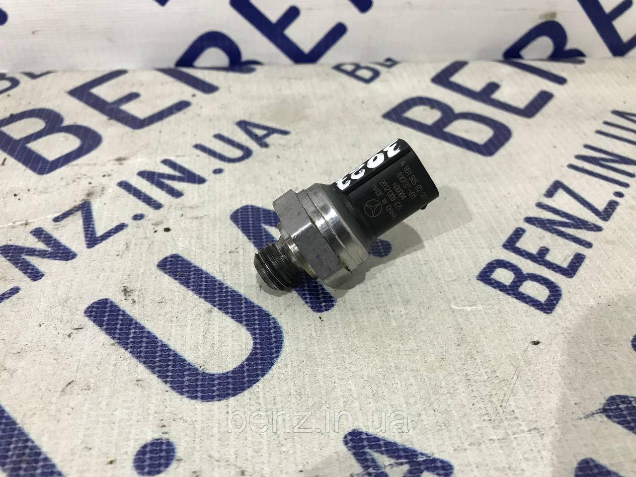 Датчик тиску вихлопних газів Mercedes W204, W906, W212, W639, C207, W221 A6519050200, фото 1