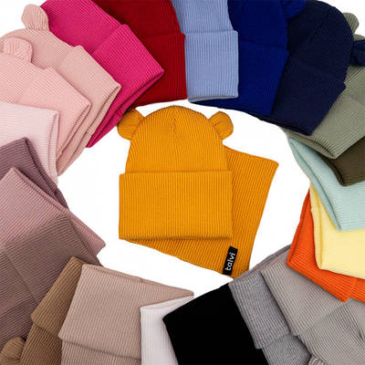 Дитячі шапки шарфи снуди