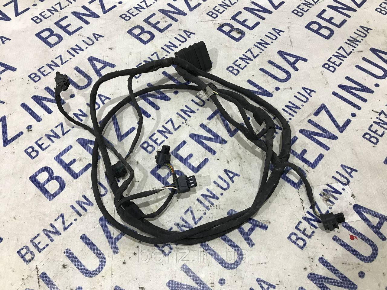 Кабель парктроніків переднього бампера Mercedes W204, S204 A2044400035