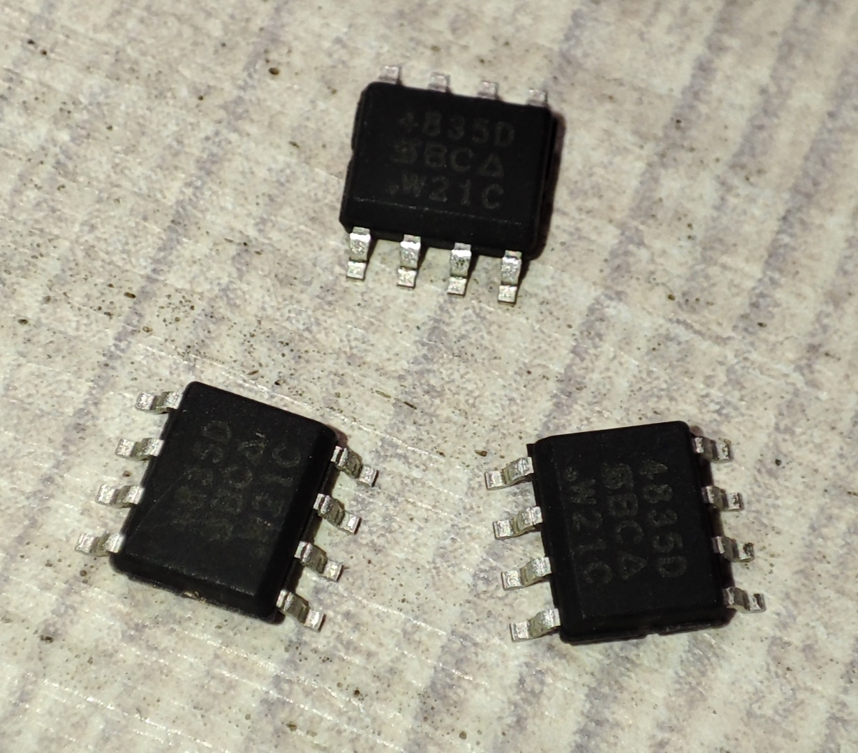 Транзистор MOSFET SI4835DDY 30V 8.7A 0.018Ω 2.5W SO-8