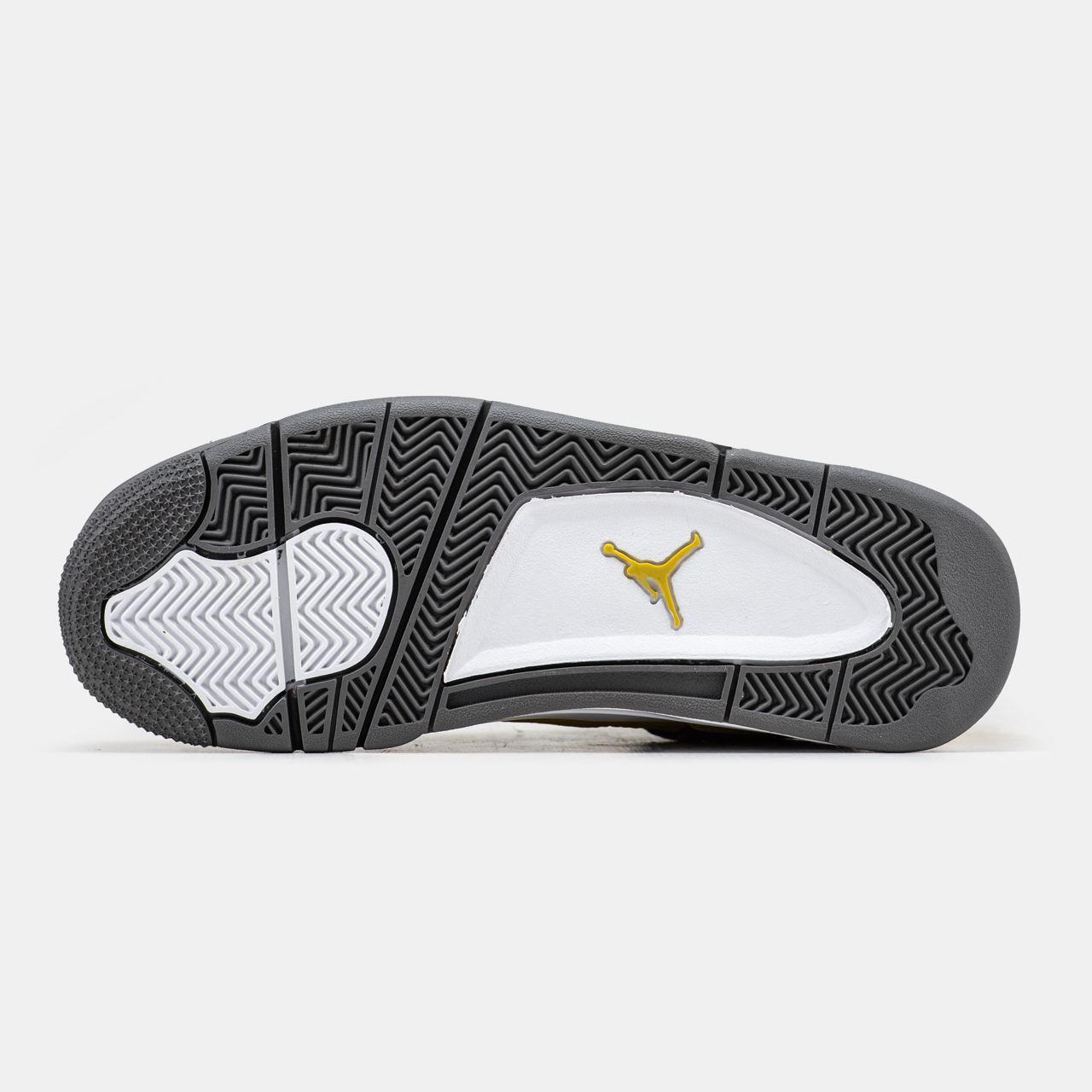 Tour yellow jordan best sale 4