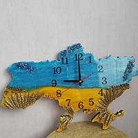 Часы настенные 60*38 см из эпоксидной смолы ручной работы "Карта Украины" с колосками