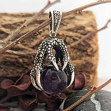 Лапи Дракона, Кігті, Пазурі Дракона тримають камінь кулю (шар, сферу). Срібло 925 пр.