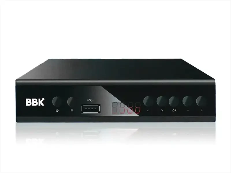 Цифровий ефірний приймач з екраном DVB-T2 IPTV/YouTube/WiFi/MP4/4K/1080 BBK 60 шт 7914, фото 1