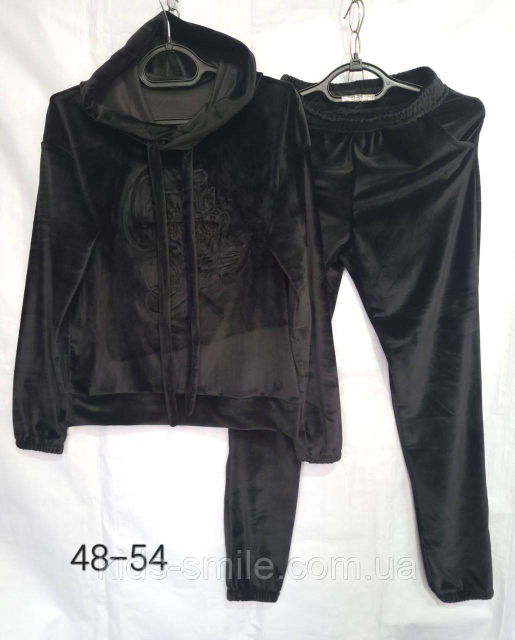 Спортивні костюми жіночі ПОЛУБАТАЛИ "Турецька тканина" (Велюр)