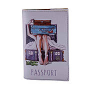 Обкладинка на паспорт "Дівчина та валіза", екошкіра, Pass-15