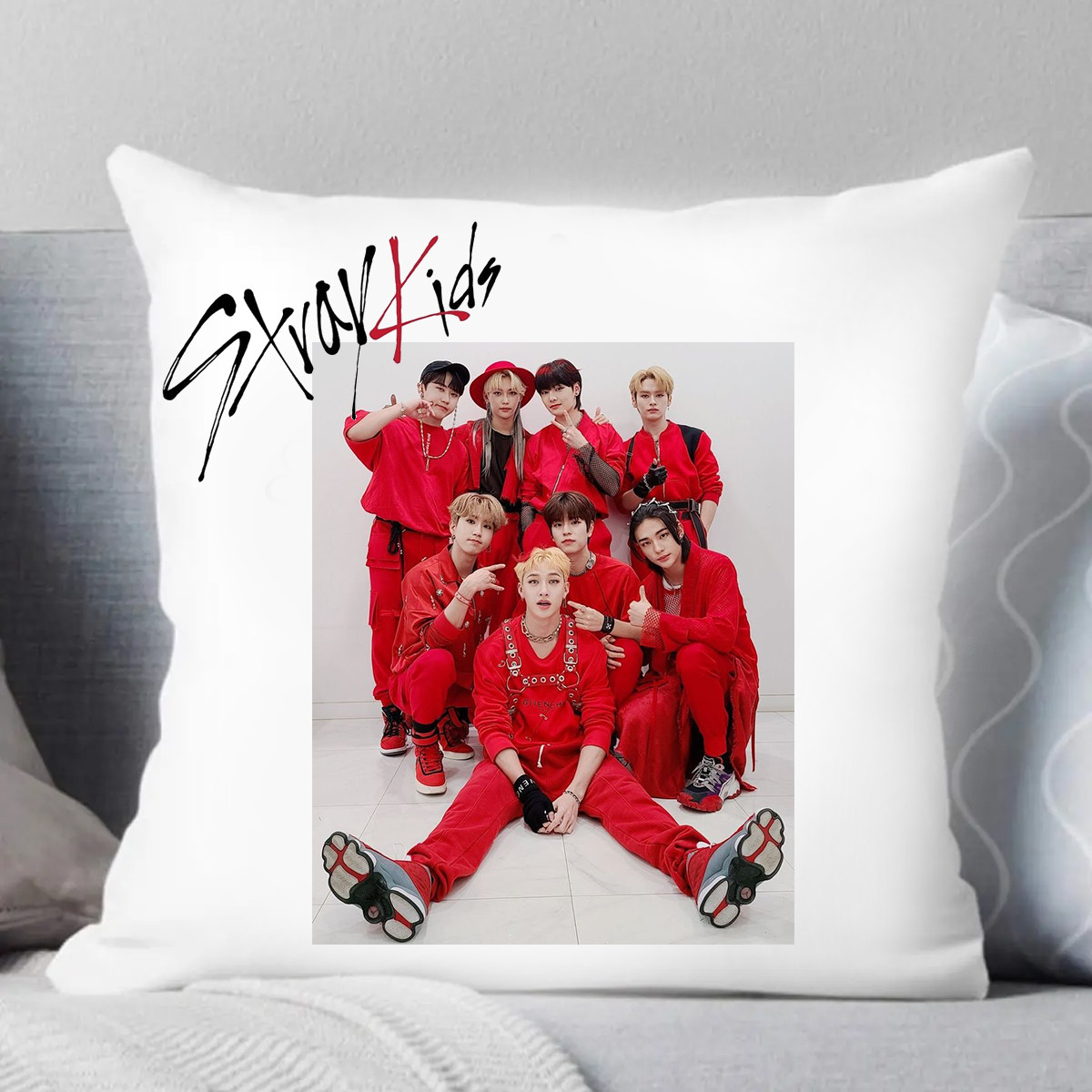 Купить Подушка Stray Kids №04. Подушка Стрей Кидс, цена 265 ₴ — Prom.ua ...