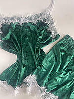 Зеленая велюровая пижамка из майки и шортиков с белым кружевом батал 50-52; 54-56 размер