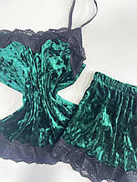Зеленая велюровая пижамка из майки и шортиков с черным кружевом 42-44; 46-48 размер