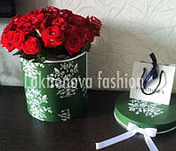 Букет красных роз в коробке, бесплатная доставка по г.Запорожье