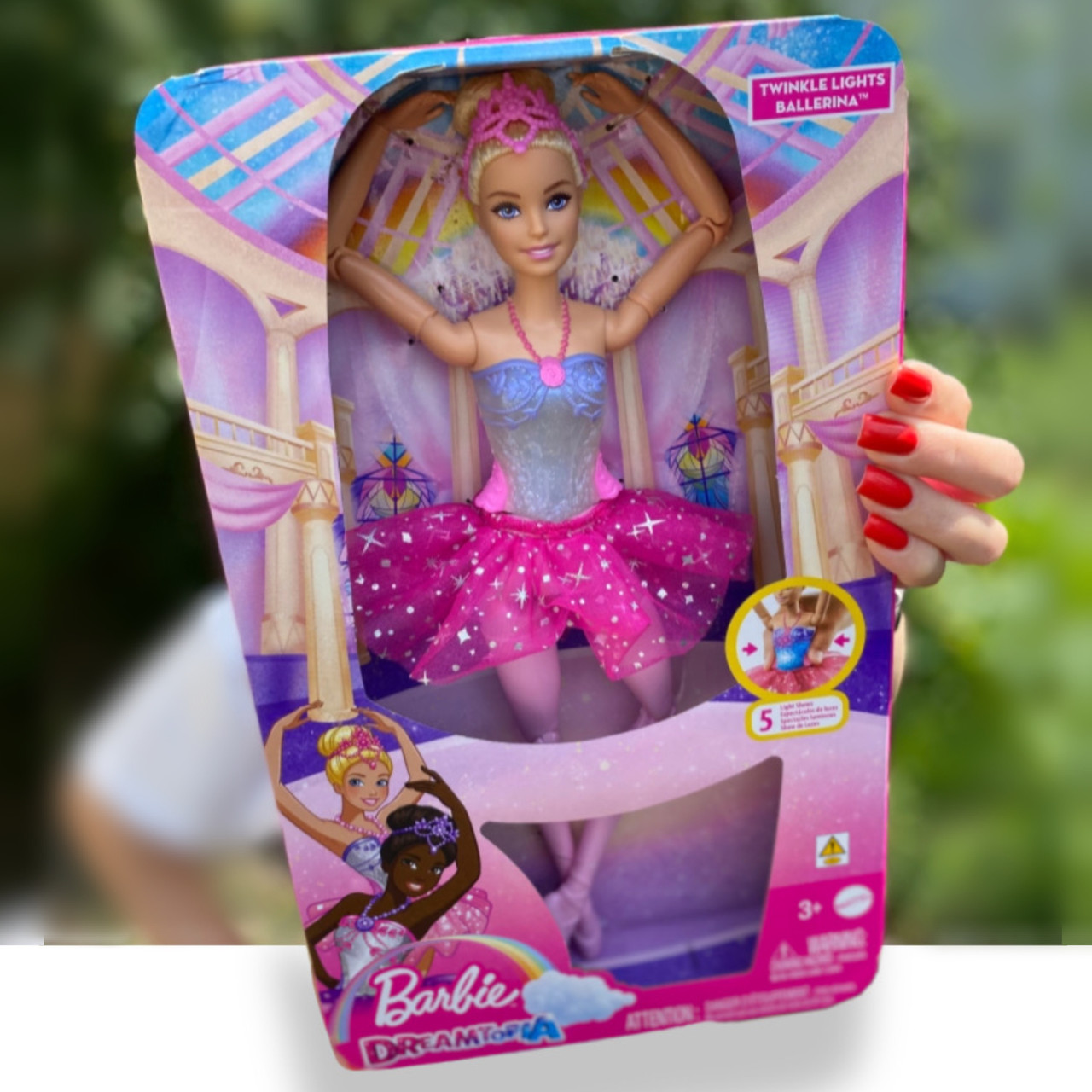 Barbie барбі дримтопія балерину Dreamtopia Twinkle Lights Posable Ballerina HLC25
