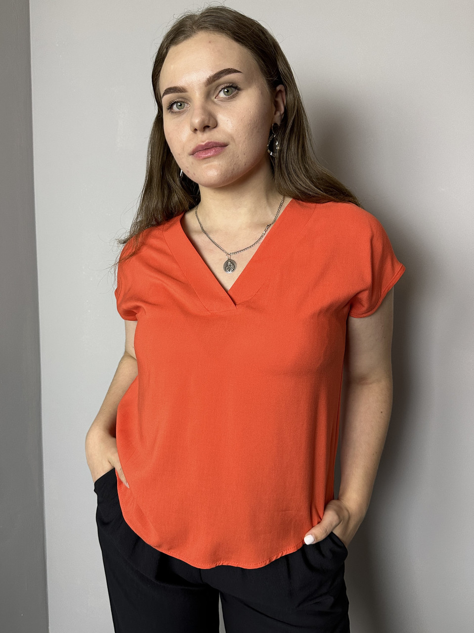 Блуза елегантна жіноча з легкої тканини оранжева Modna KAZKA MKAZ6497-4