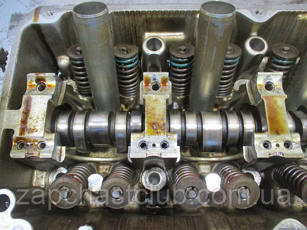 ポポ ✓ Купить Головка блоку циліндрів 2,4 без рокерів 4G69