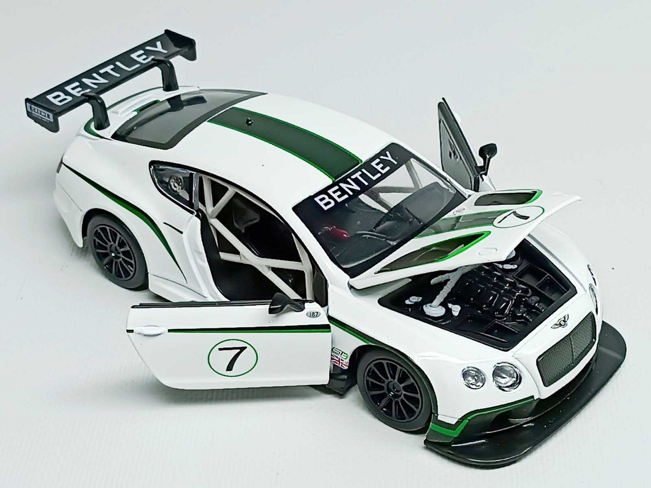 Машинка Автопром "Bentley continental GT3" біла 68266A