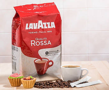 Кава в зернах☕️ LAVAZZA "Qualita Rossa". 1кг. Італія.