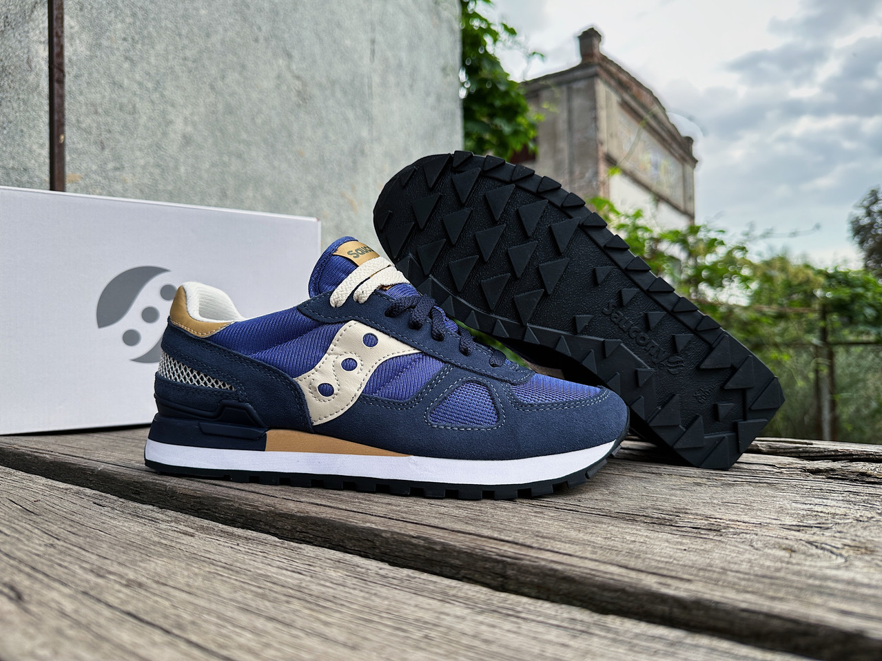 Saucony adidas sales