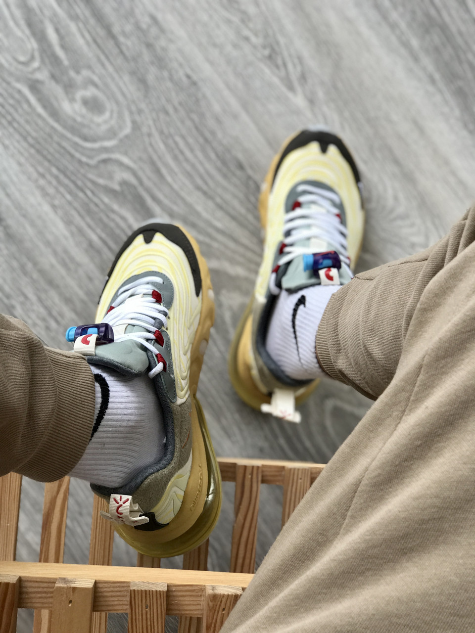 Harga nike air max 270 react discount