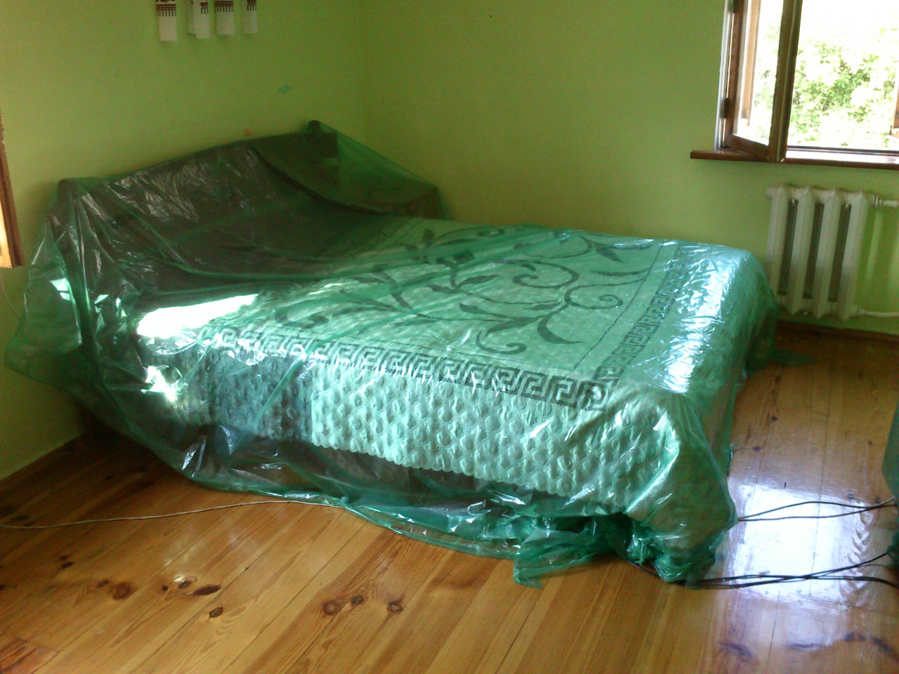 Пленка зеленаяя строительная для укрытия и защиты мебели во время ремонта, 3 м ширина, 30 мкм толщина - фото 4 - id-p301893501