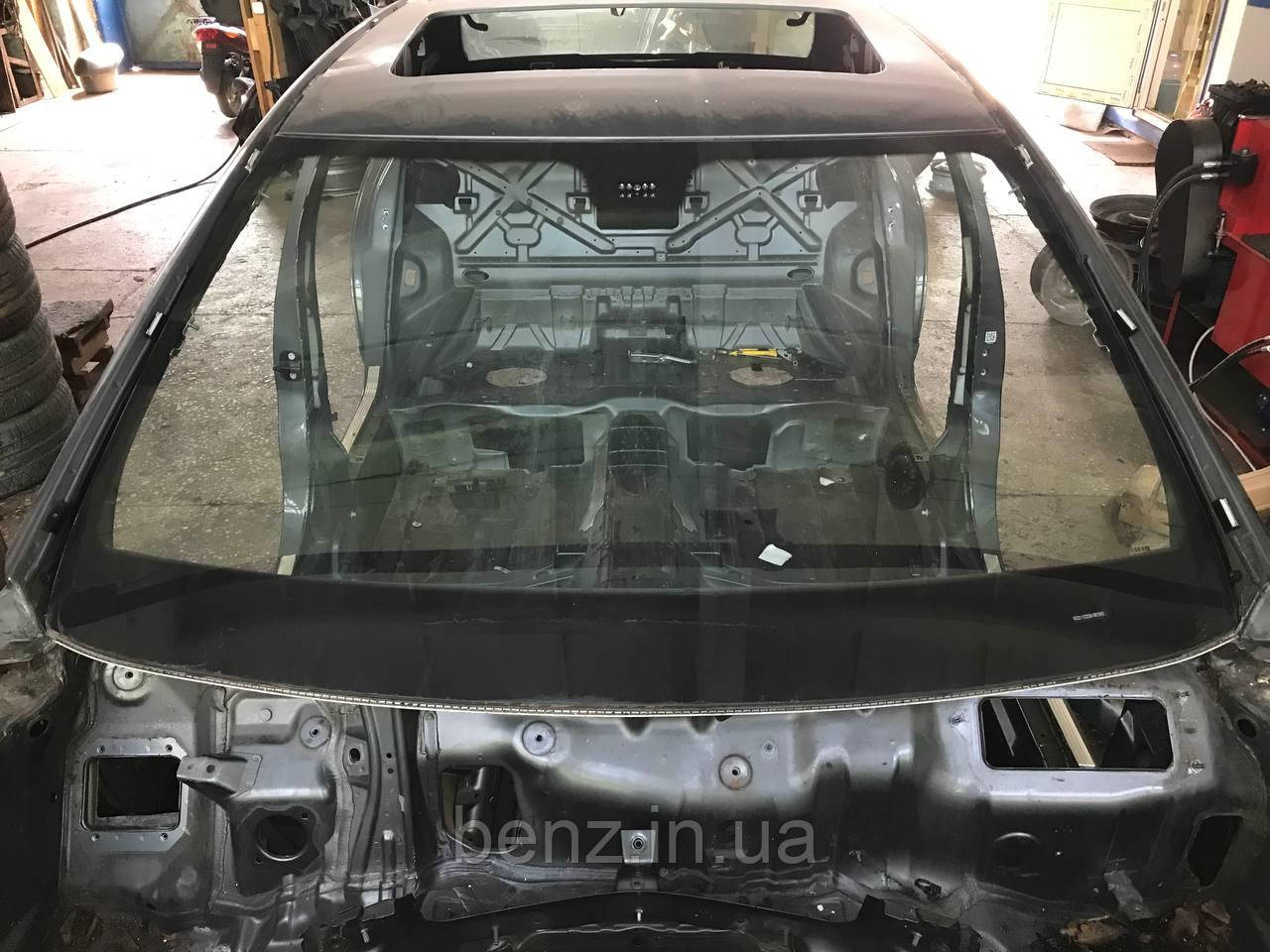 Скло лобове Mercedes W221 A2216702401