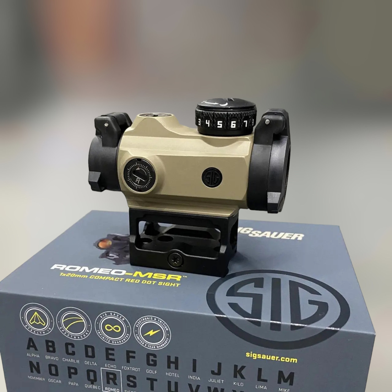 Коліматорний приціл Sig Sauer Romeo-MSR, 1x20, колір Койот, 2МОА, з кріпленням на Пікатінні (SOR72011)