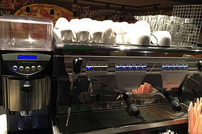 Супермаркет "Сільпо" на Луначарського 4