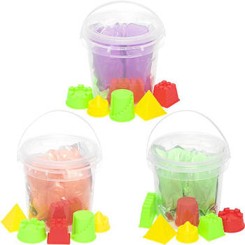 Набір кінетичного піску у відрі та 8 пластикових пасочок 500 г в упаковці 1 шт