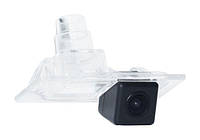Штатная камера заднего вида Swat VDC-102 Hyundai Elantra MD, AD (2011+), i30 Wagon (2012+), Accent 4D (2017+)