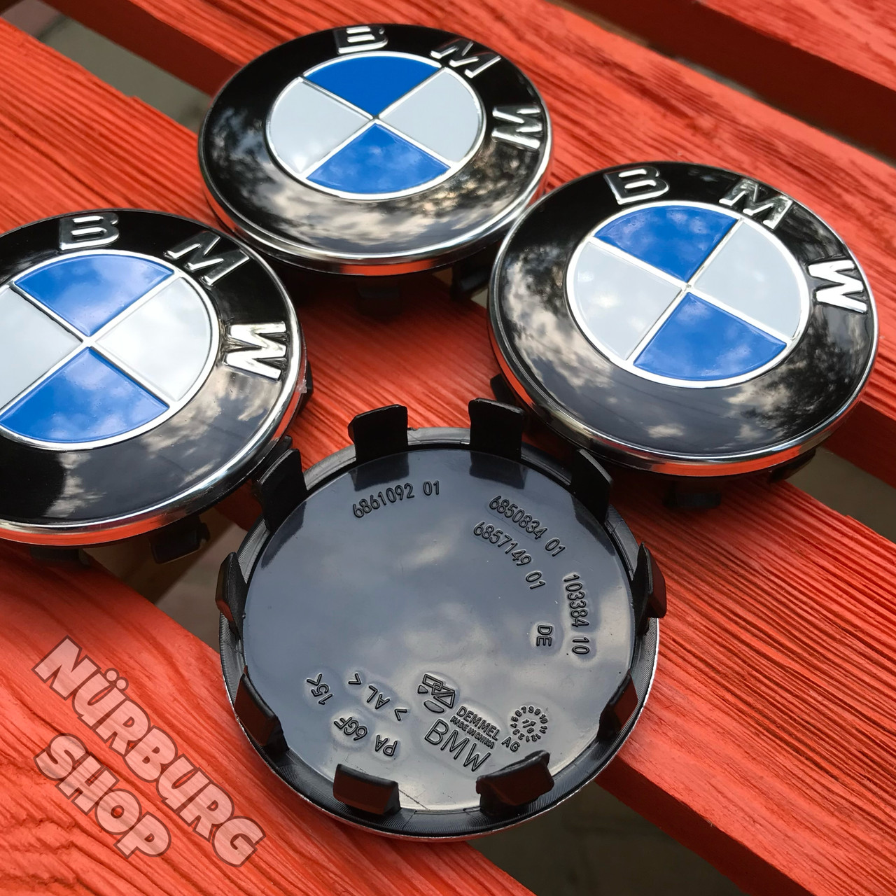 Комплект колпачков заглушек в центр дисков BMW 56mm G20 G30 G01 G05 G11 G12 G06 G07 F48 бело-синяя эмблема - фото 2 - id-p1893056244