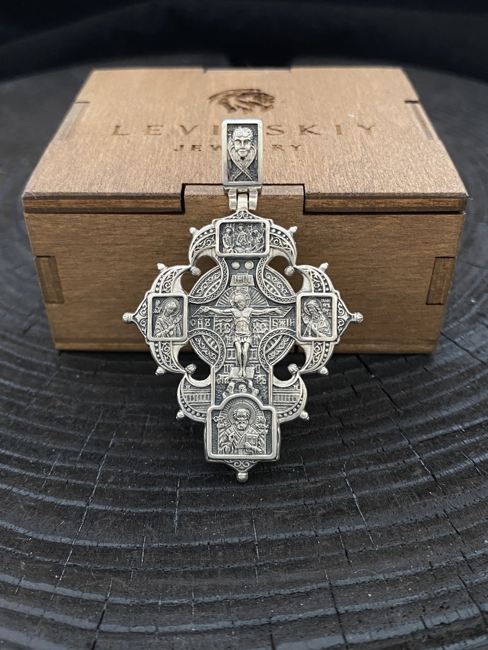 Срібний хрест. Розп'ять Christion.