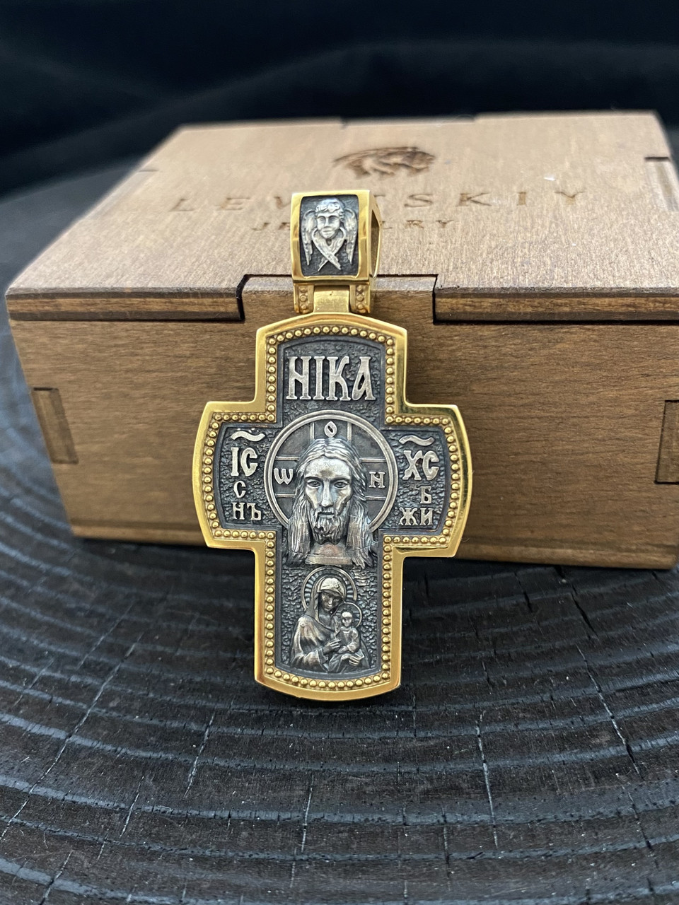 Позолочений православний хрестик