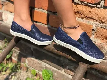 Жіноче взуття