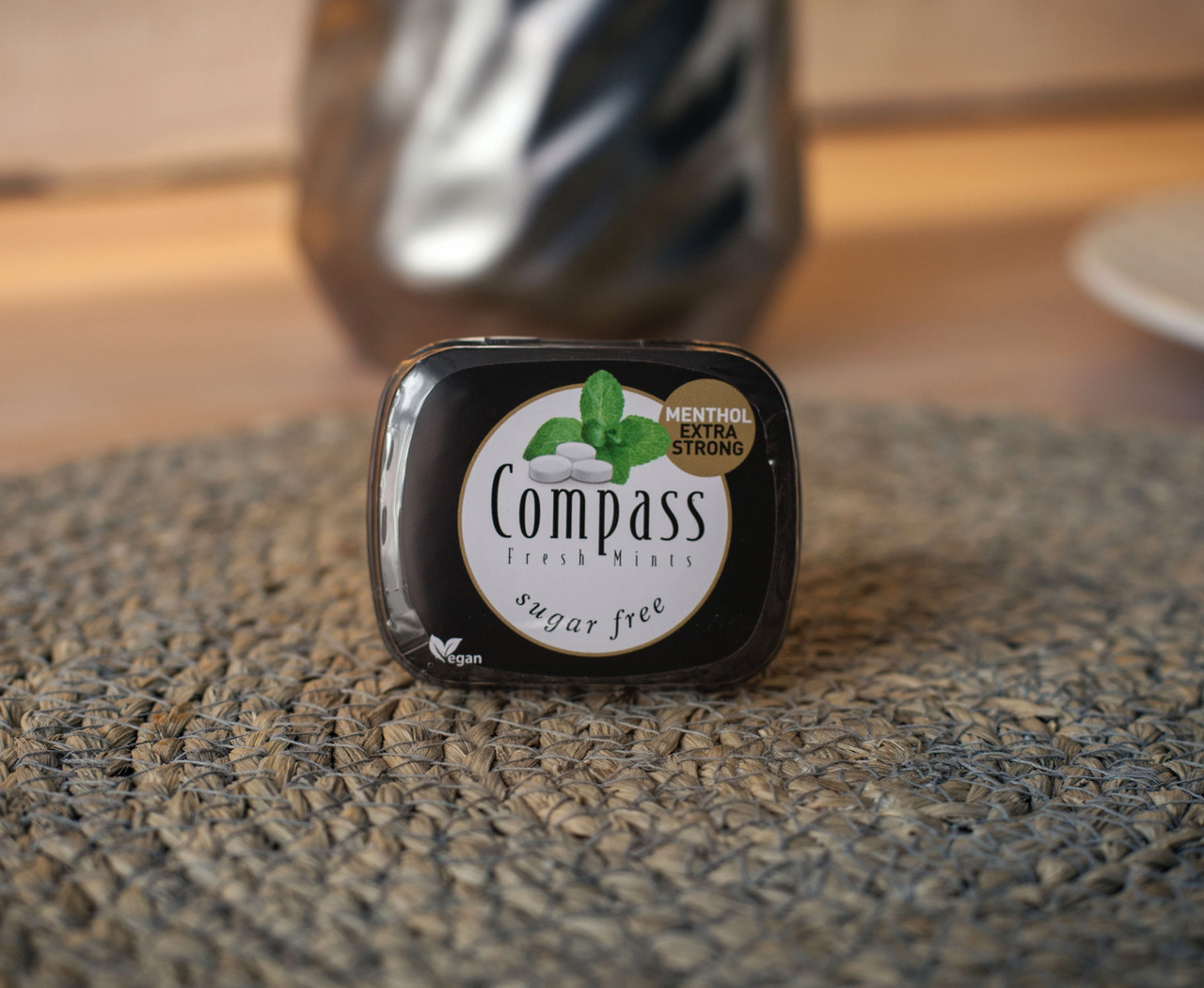 Драже Compass ментол екстра-сильний "Menthol Extra Strong" без цукру 14 гр. Німеччина, фото 1