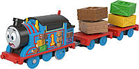 Моторизованный паровозик Fisher-Price Thomas & Friends Томас Воббл Карго (HNN06)