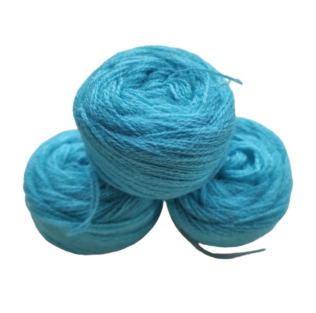 Нитка акрилова для вишивання в клубках 70м/4,5г