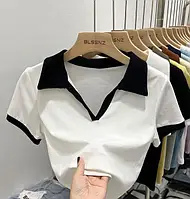 Женская укороченная футболка (топ) с воротником поло