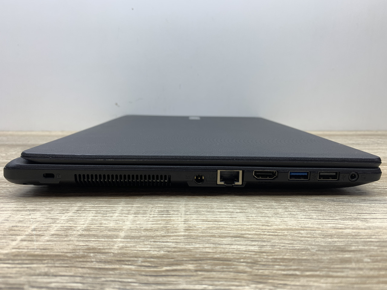 Ноутбук Б/У Acer Aspire ES1-431 14 HD TN/Celeron N3050 2(2)x2.17 GHz/RAM 4GB/SSD 120GB/АКБ 27Wh/Сост. А- - фото 3 - id-p1905825134