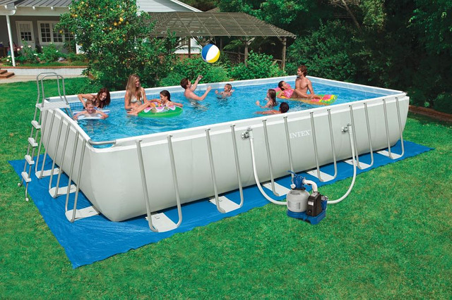 Каркасний басейн Intex 28362 Ultra Frame Rectangular Pool (732 x 366 x 132 див.) +пісочний насос (54984)