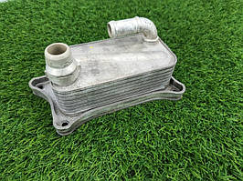 Теплообмінник оливного фільтра Audi Q7 4M 3.0 CRE 2015 (б/у)