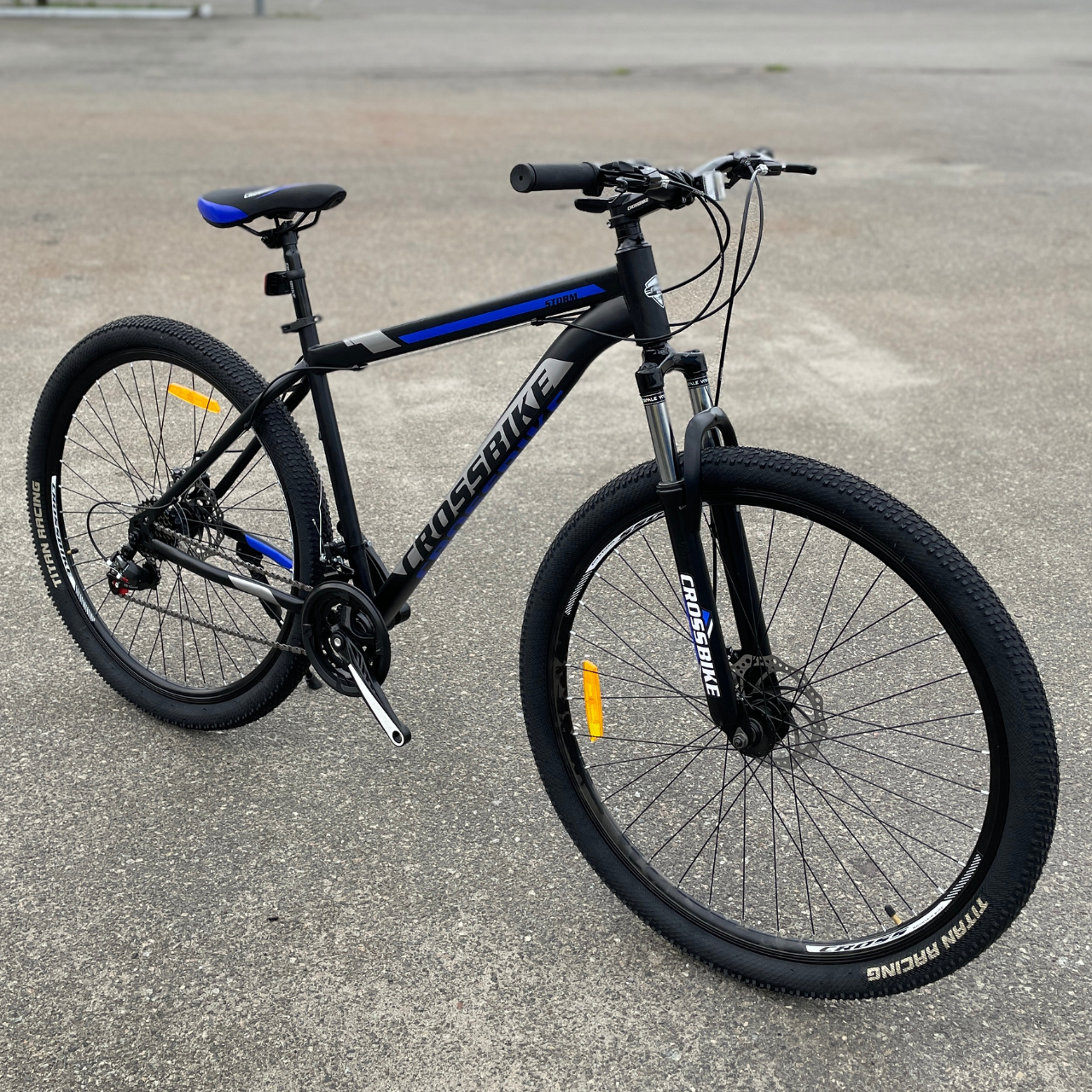 Велосипед CrossBike 27.5" Storm Рама-19,5" Чорно-червоний