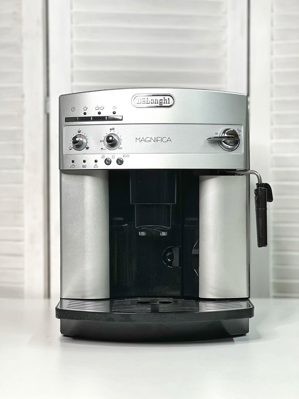 Кофемашина DeLonghi ESAM 3200 S Magnifica, цена: 6050 ₴, купить