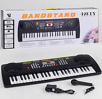 Детский синтезатор-пианино SD 4915 с микрофоном / 49 клавиш / работает от сети и батарейки / 2 LED дисплей