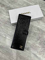 Большая кожаная лаковая черная визитница Chanel