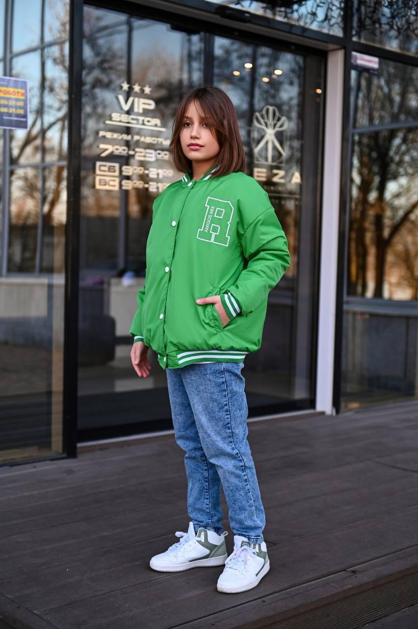 Детская подростковая куртка бомбер оверсайз куртка с плащевки на синтепоновой подкладке Зелёный, 140-146 - фото 4 - id-p1909642364
