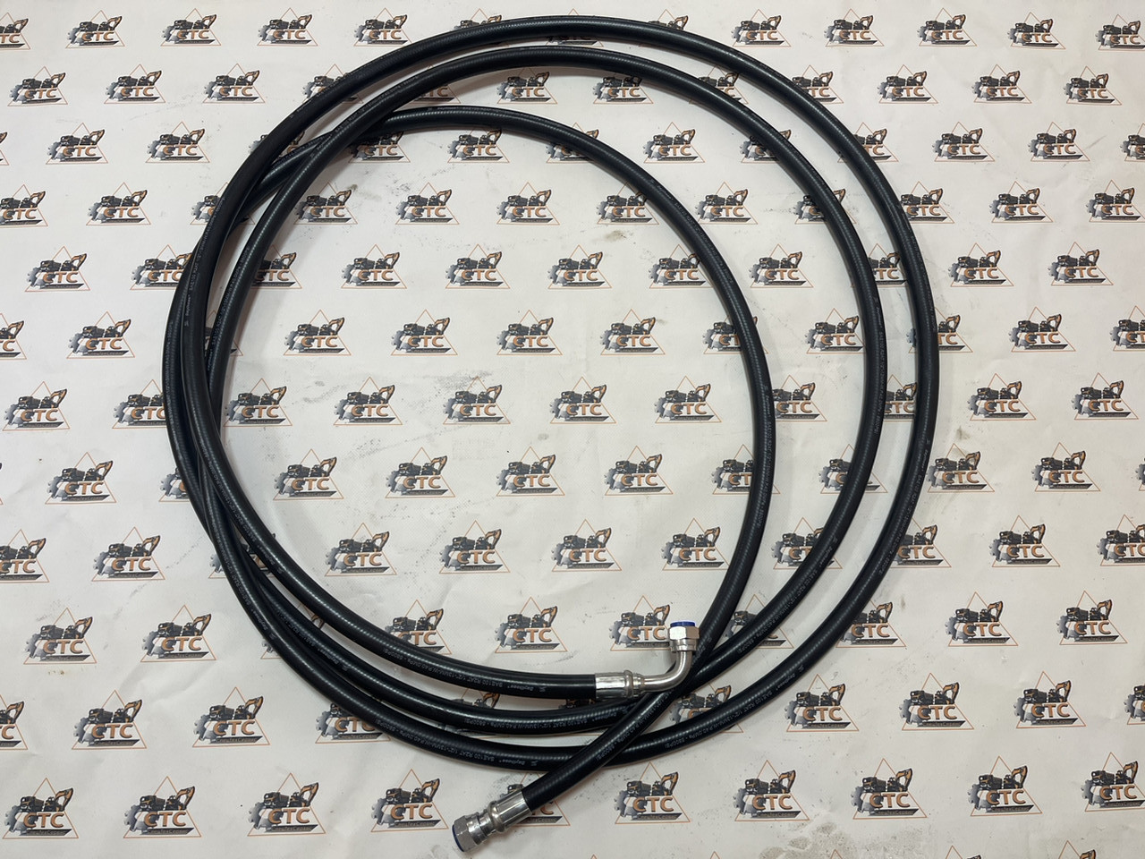 Рукав (шланг) для телескопа на телескопічний навантажувач JCB довжина 6780 мм номер 333/D6586, фото 1