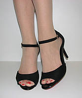 Жіночі замшеві чорні босоніжки на шпильці 37 39