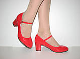 Червоні жіночі туфлі на маленькому підборі з ремінцем розмір 38, фото 2