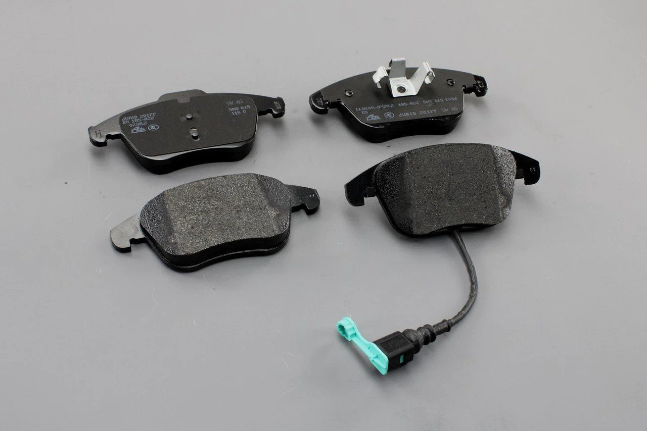 Колодки гальмівні передні дискові VAG: Volkswagen: Tiguan, Sharan; Seat: Alhambra; Audi: Q3, 5N0698151D