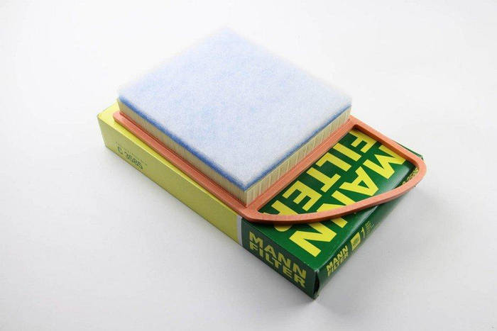 Воздушный фильтр MANN C3585 Fiat Scudo; Peugeot 508, 207, 308, 208 ...