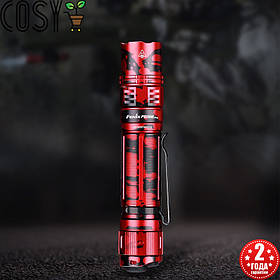 Тактичний ручний ліхтар Fenix для туризму та активного відпочинку, з ударостійкістю та вологозахистом.