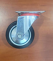 Колесо гумове д. 75 мм з поворотним кронштейном зі гуми чорного кольору